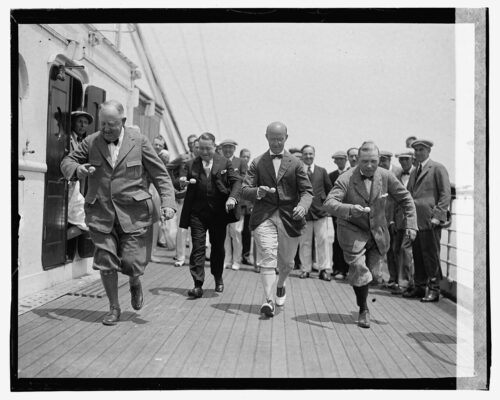 Men_running_on_deck_of_ship_LOC_npcc.08944